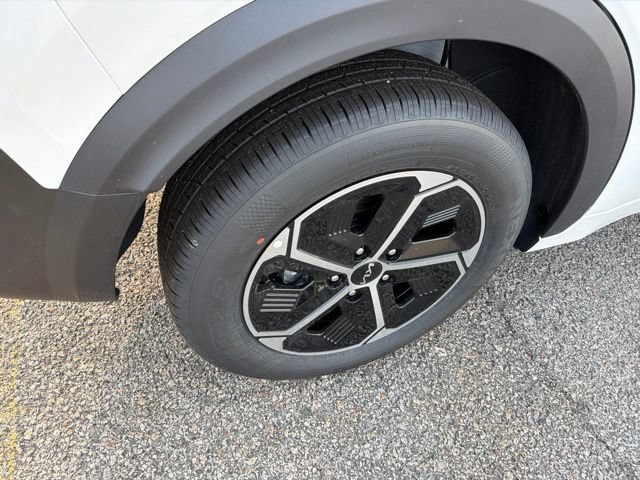 New 2026 Kia Niro LX FWD image 8