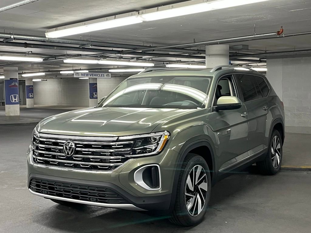 New 2026 Volkswagen Atlas SEL image 3