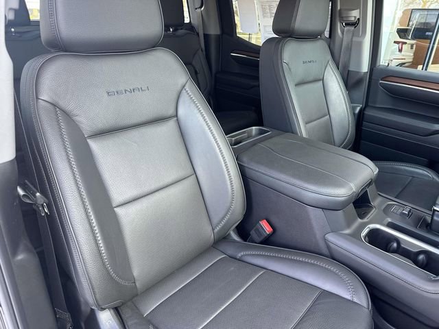 Used 2024 GMC Sierra 1500 Denali w/ Denali Reserve Package AWD/4WD image 24