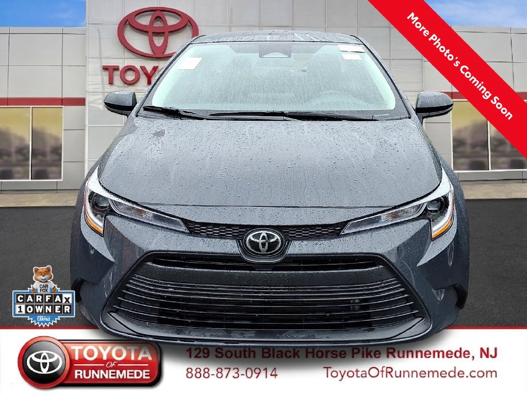 Used 2026 Toyota Corolla LE FWD image 3