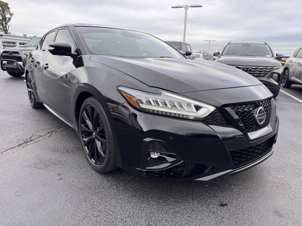 Used 2021 Nissan Maxima SR w/ Sport Mat Group image 7