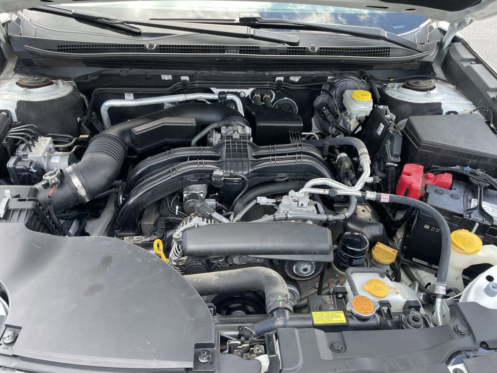 Used 2024 Subaru Outback Premium AWD/4WD image 16