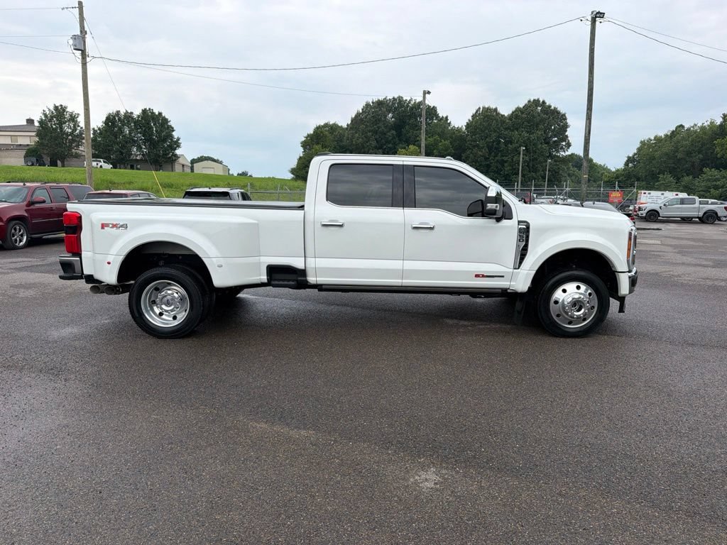 Used 2023 Ford F450 Lariat w/ Lariat Ultimate Package AWD/4WD image 2