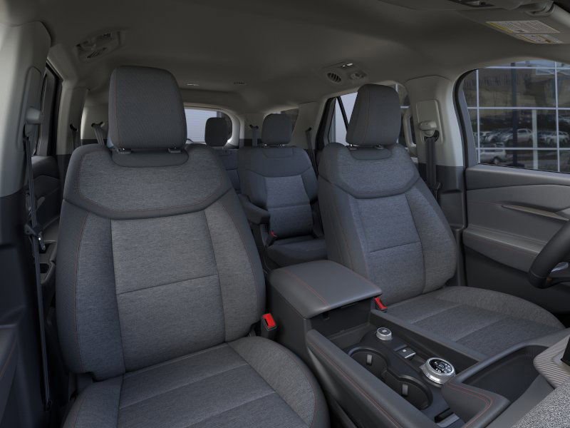 New 2025 Ford Explorer Active image 10