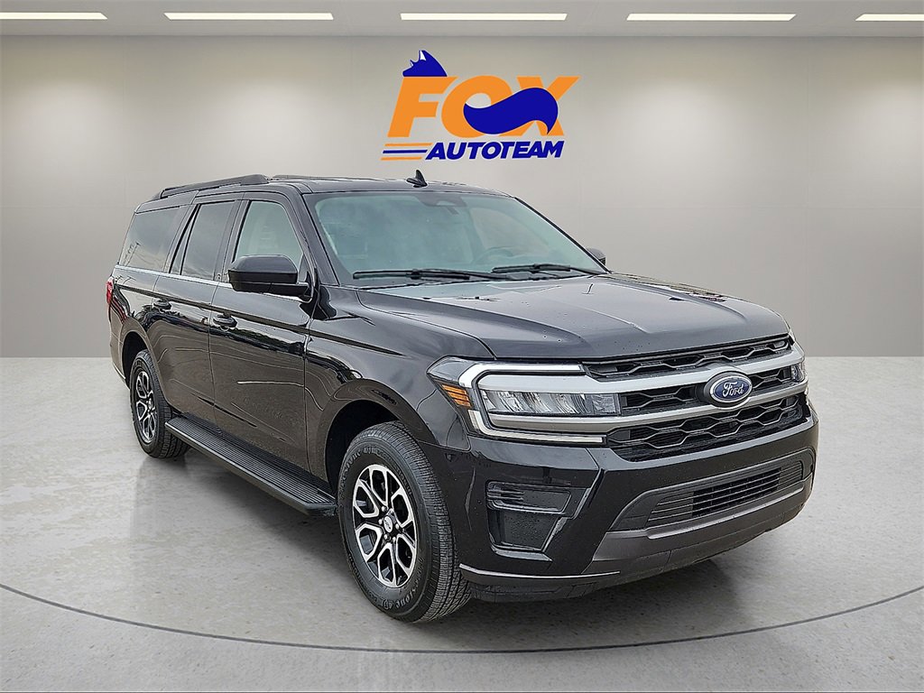 Used 2024 Ford Expedition Max XLT image 7
