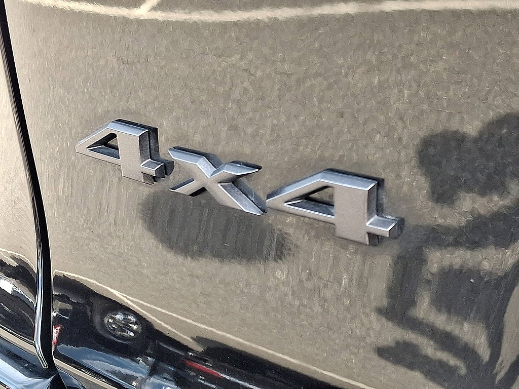 Used 2020 Jeep Cherokee High Altitude AWD/4WD image 30