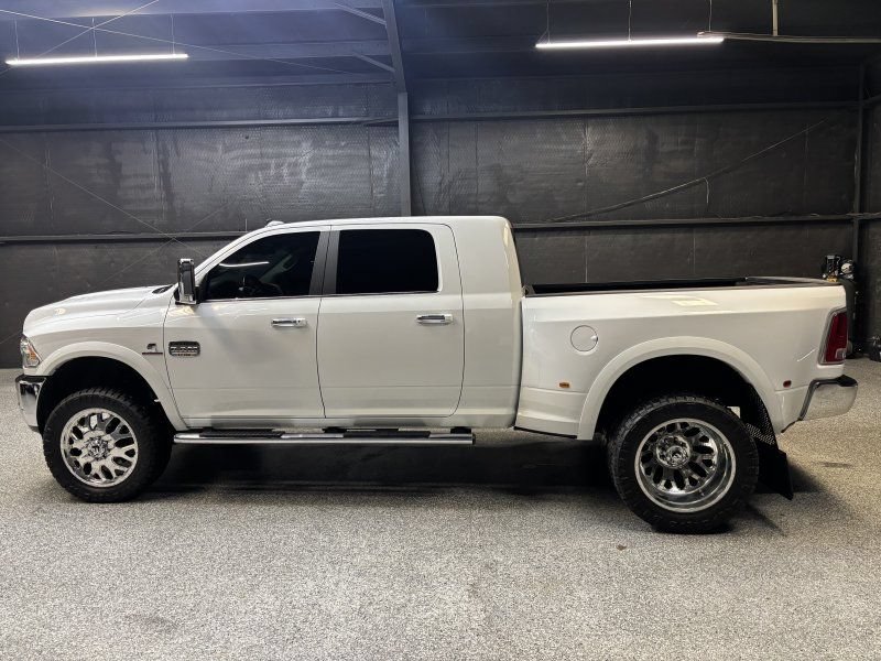 Used 2018 RAM 3500 Laramie Longhorn AWD/4WD image 8