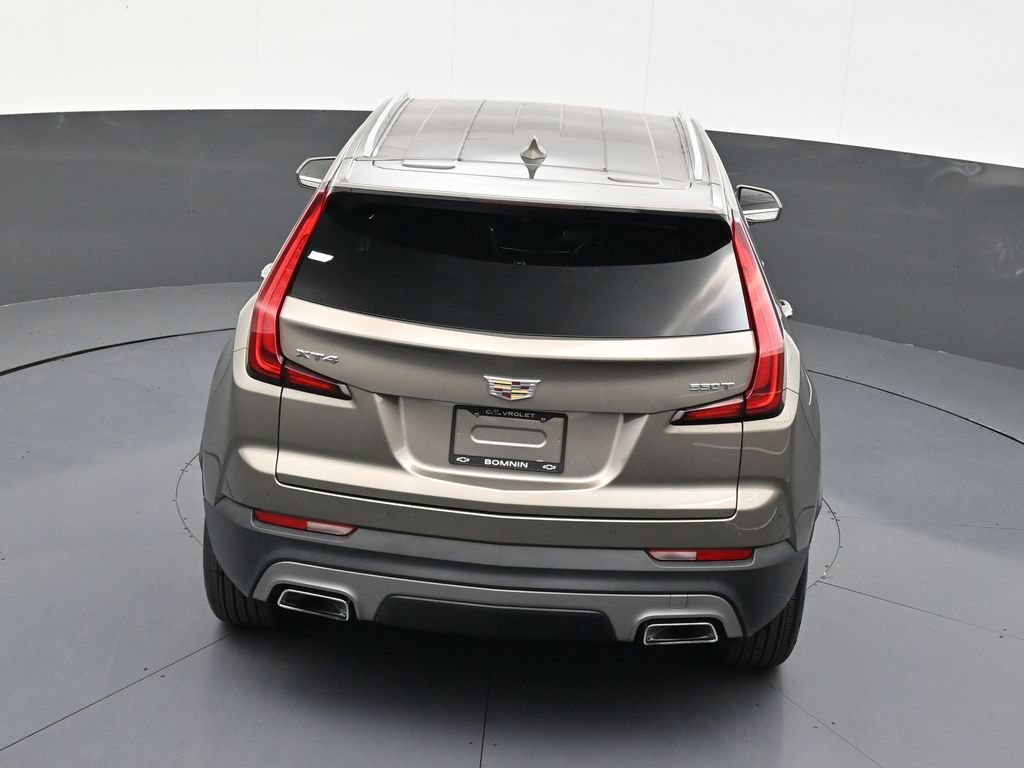 Used 2020 Cadillac XT4 Premium Luxury FWD image 16