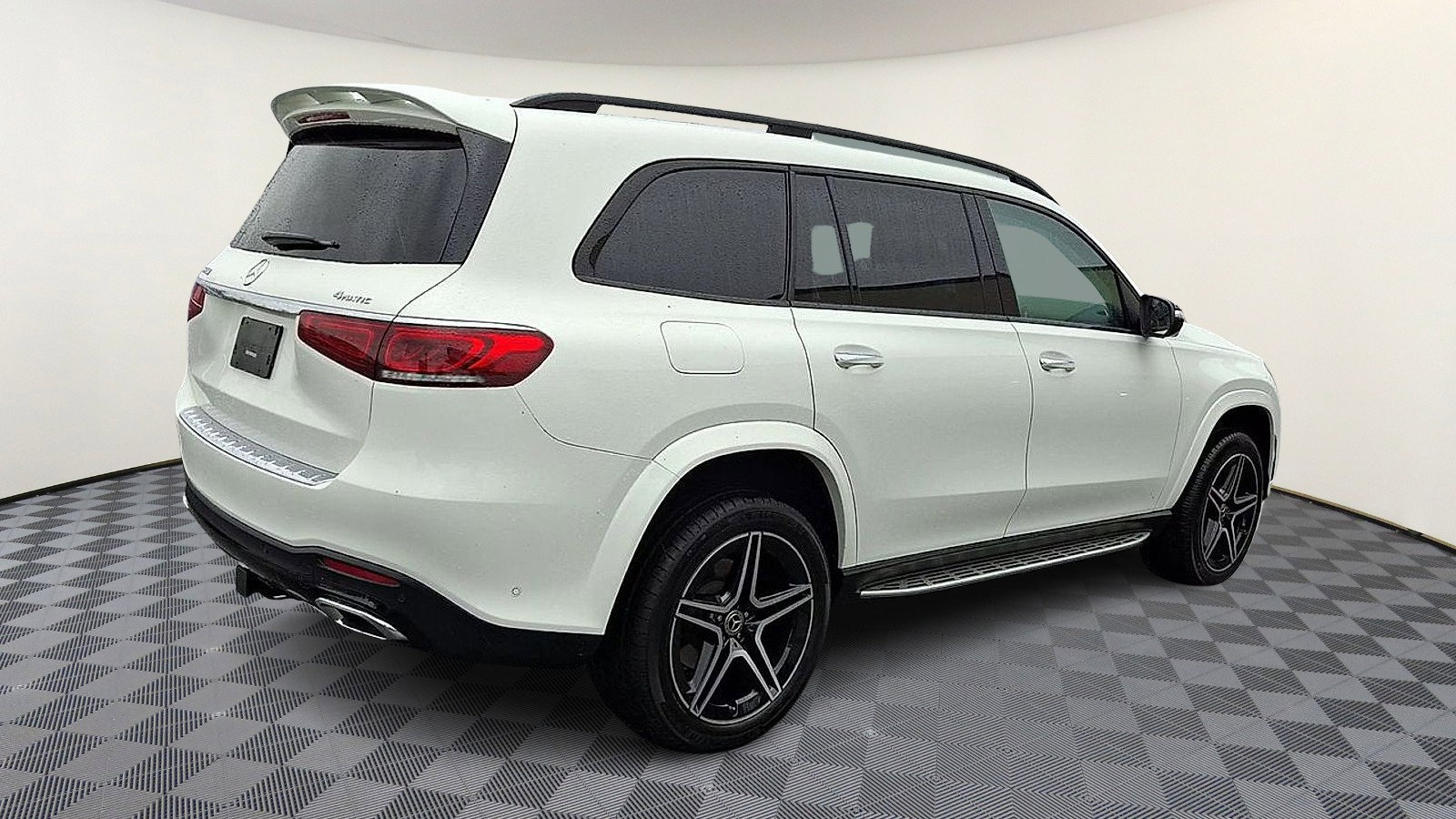 Used 2022 Mercedes-Benz GLS 450 4MATIC image 8