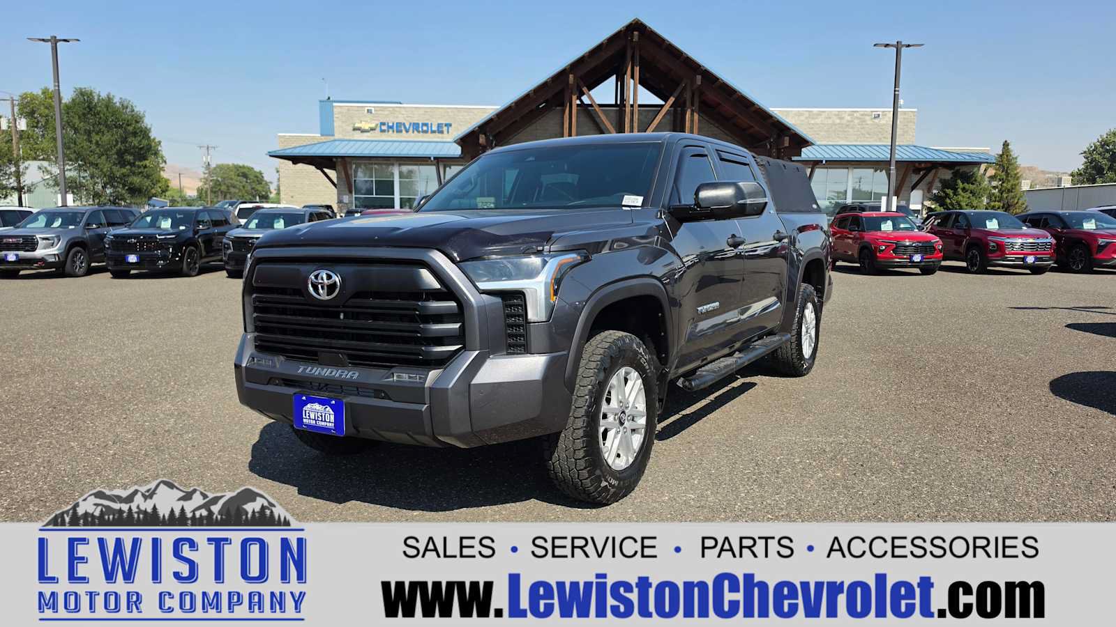 Used 2025 Toyota Tundra SR5 w/ SR5 Convenience Package