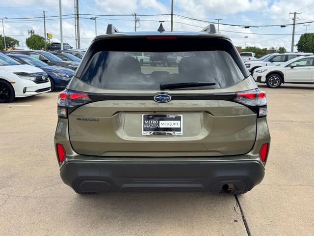 Used 2025 Subaru Forester Premium w/ Convenience Package #1 AWD/4WD image 5