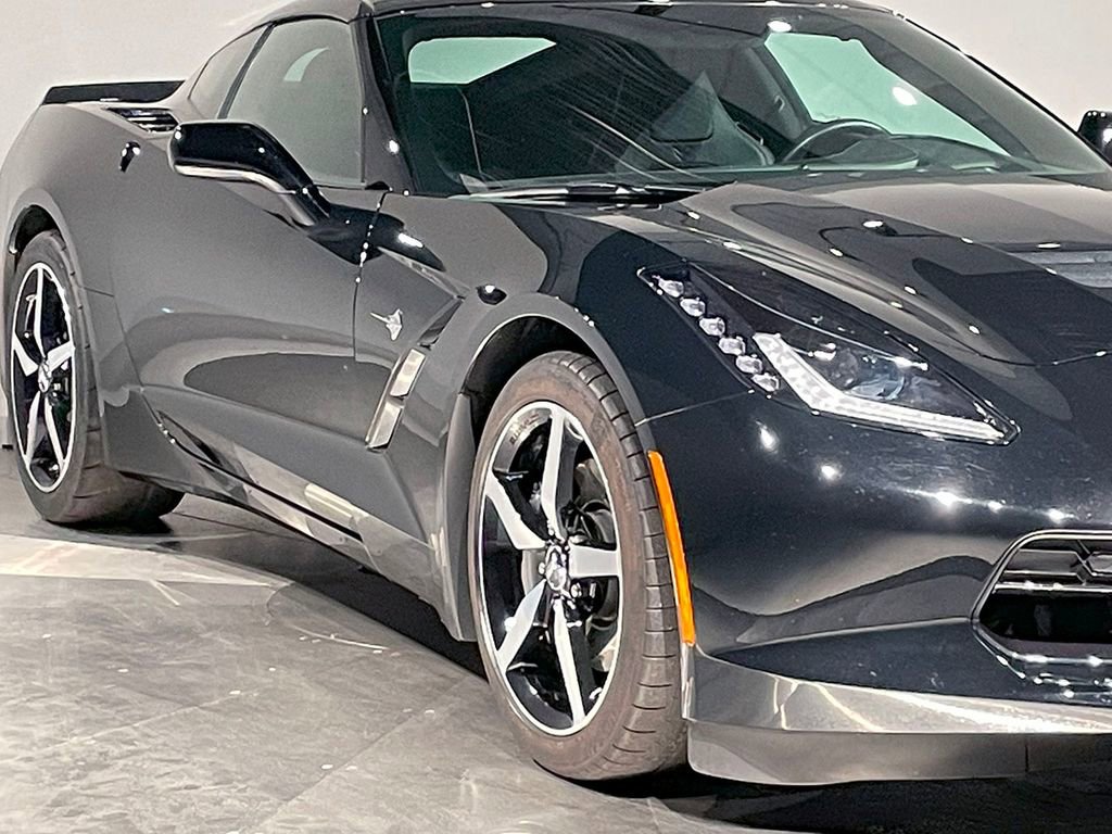 Used 2015 Chevrolet Corvette Stingray Coupe w/ 2LT Preferred Equipment Group RWD image 15