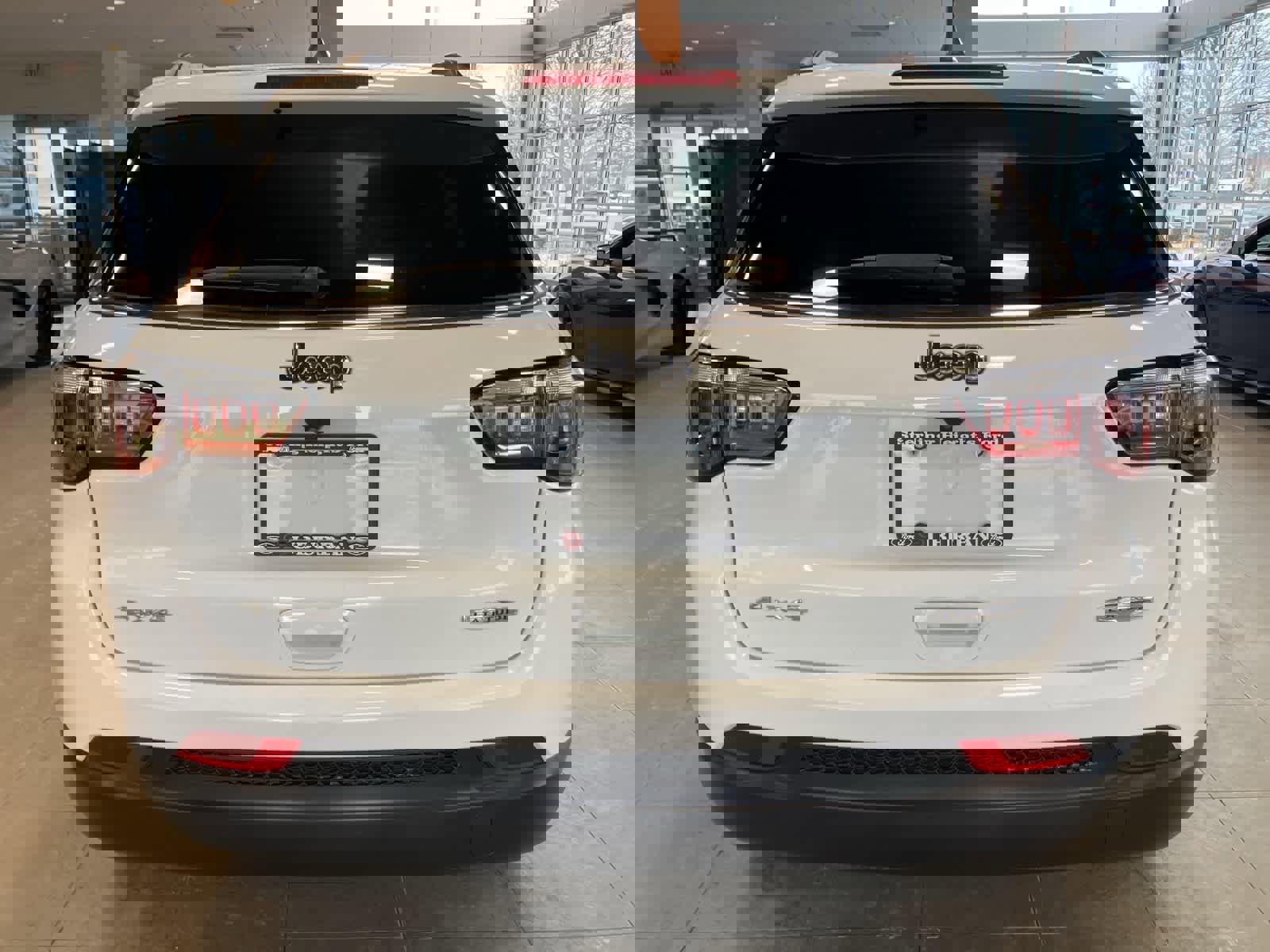 Used 2022 Jeep Compass Latitude image 6