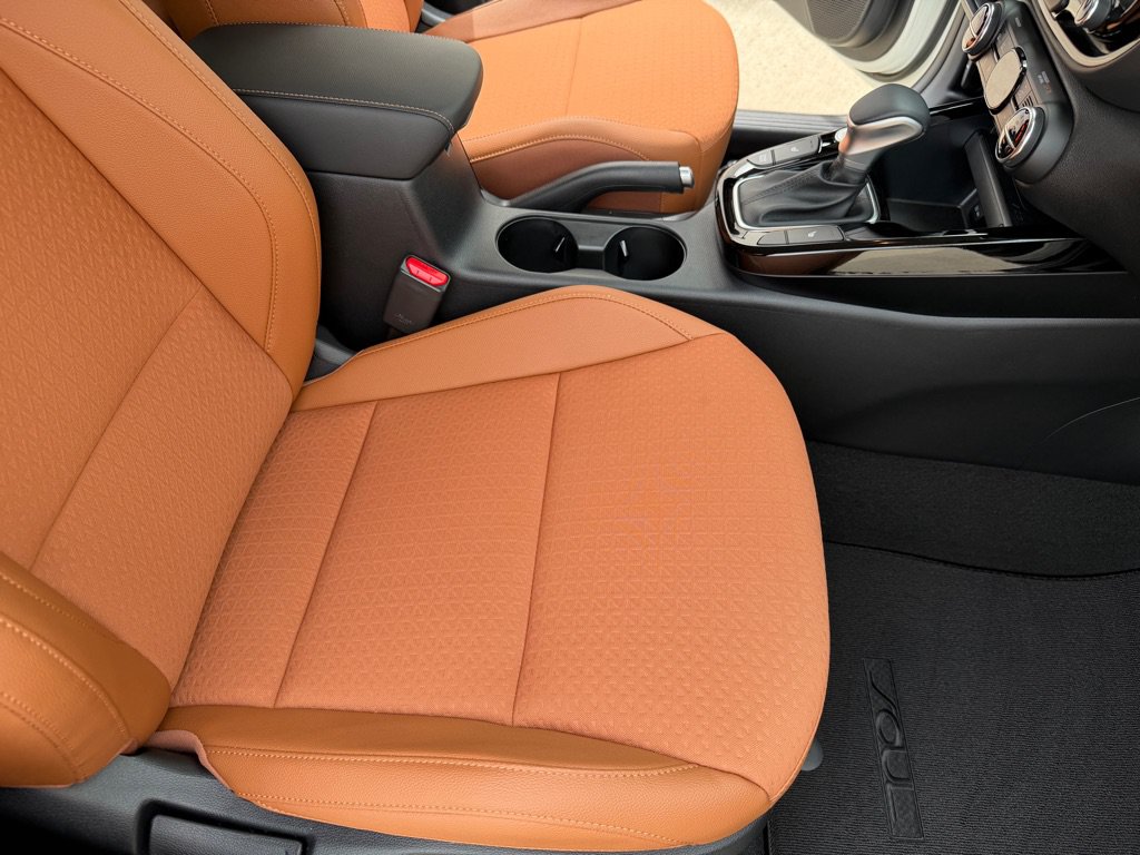 Used 2025 Kia Soul EX FWD image 24