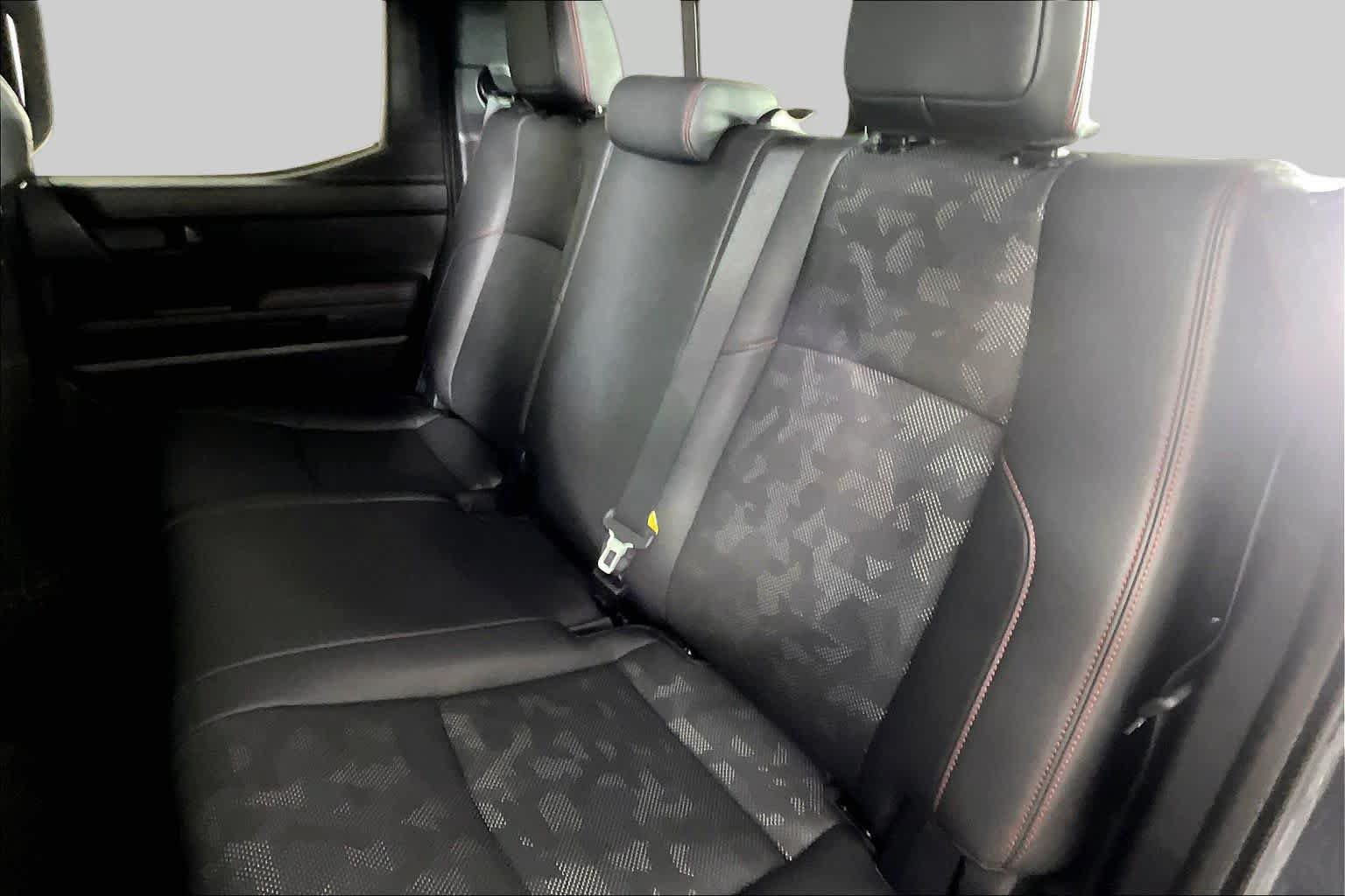 Used 2025 Toyota Tacoma TRD Pro AWD/4WD image 19