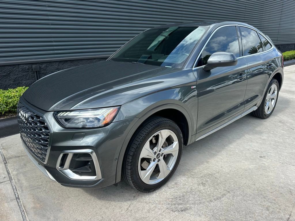 Used 2021 Audi Q5 Prestige w/ Prestige Package AWD/4WD image 7