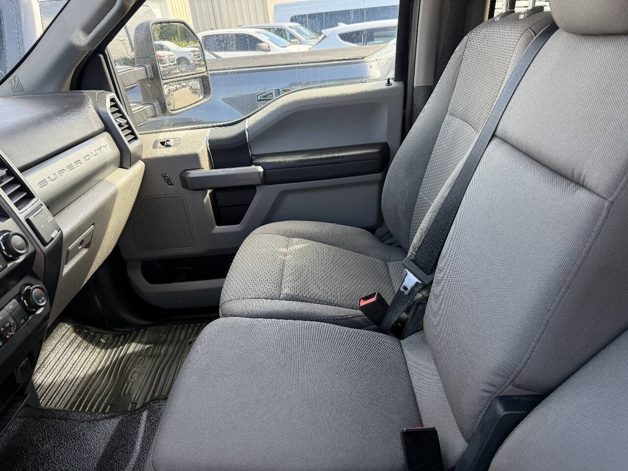 Used 2022 Ford F250 XLT w/ XLT Value Package AWD/4WD image 16