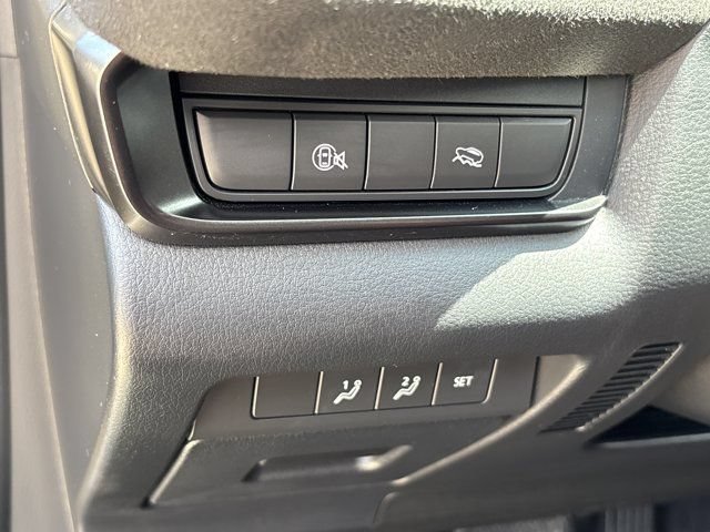Used 2025 MAZDA CX-30 Carbon AWD/4WD image 22
