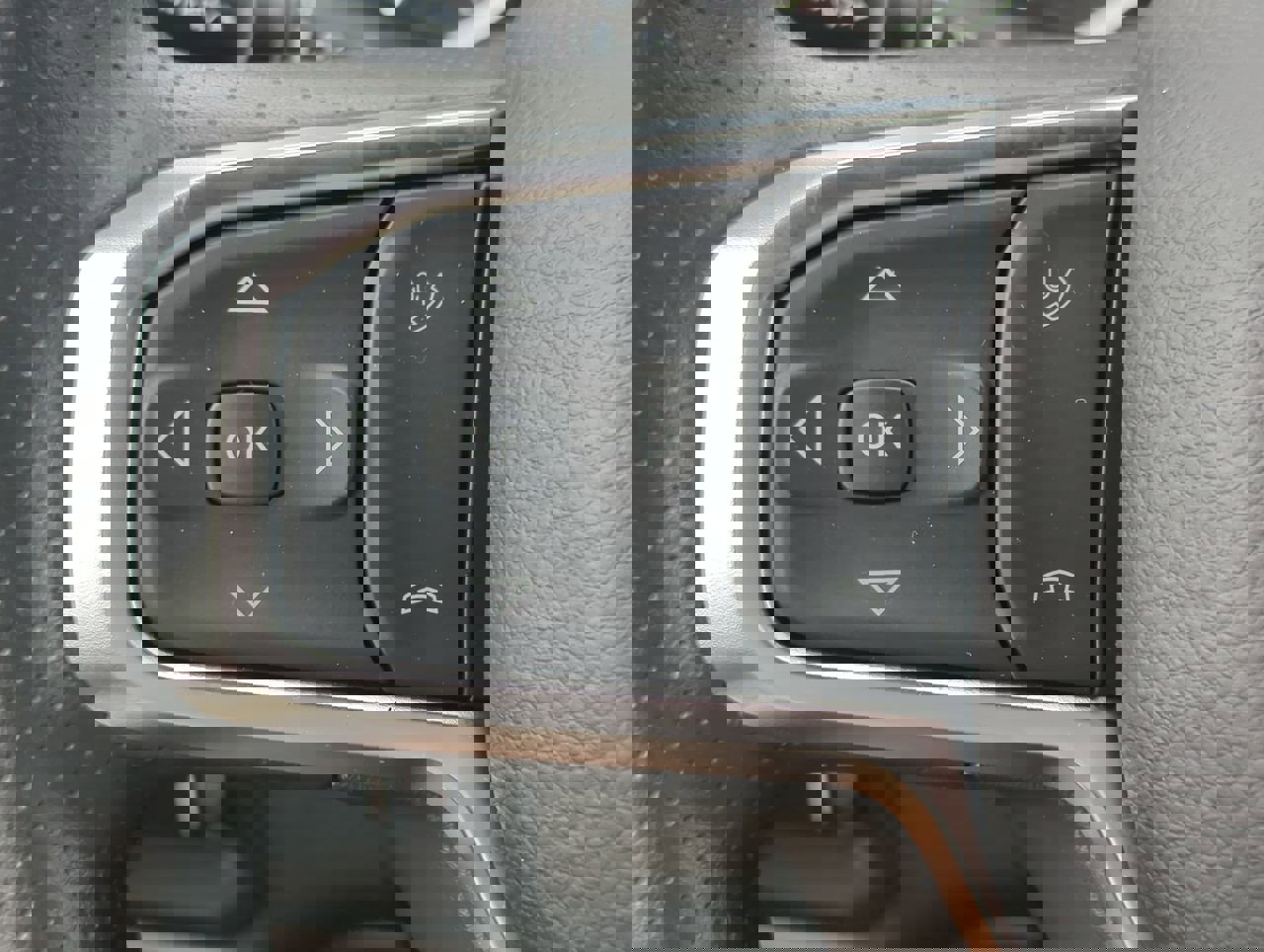 New 2026 RAM 1500 Express image 21