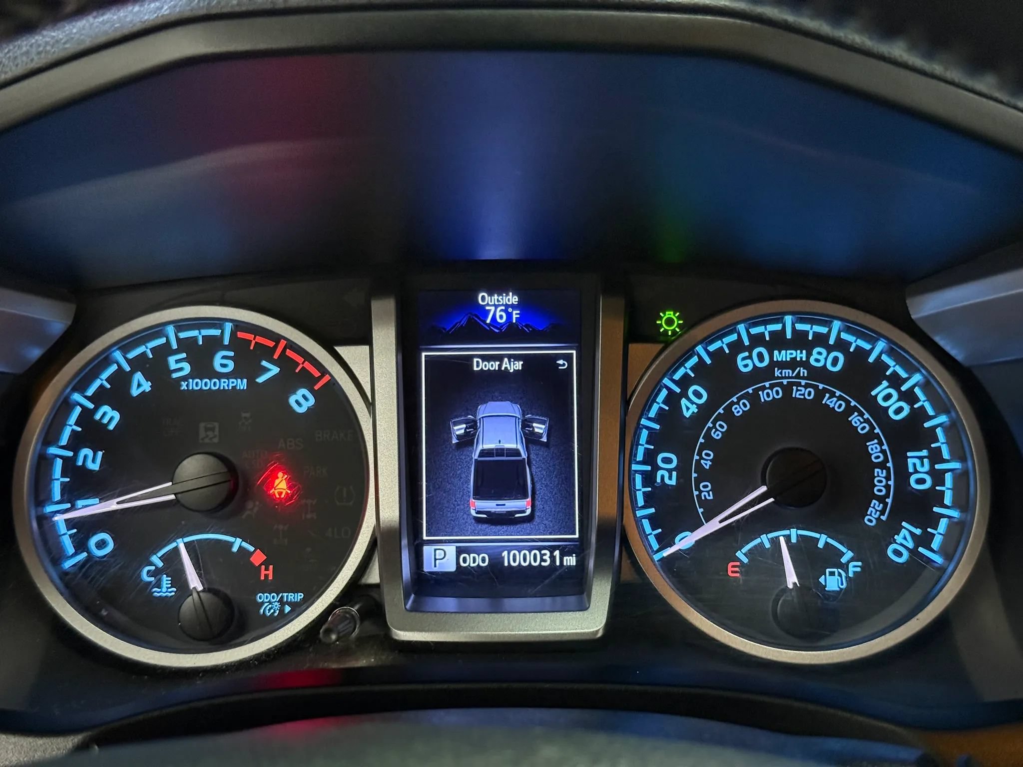 Used 2020 Toyota Tacoma SR5 RWD image 16