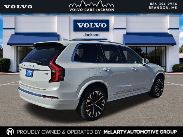 New 2026 Volvo XC90 B6 Plus w/ Protection Package Premier AWD/4WD image 4