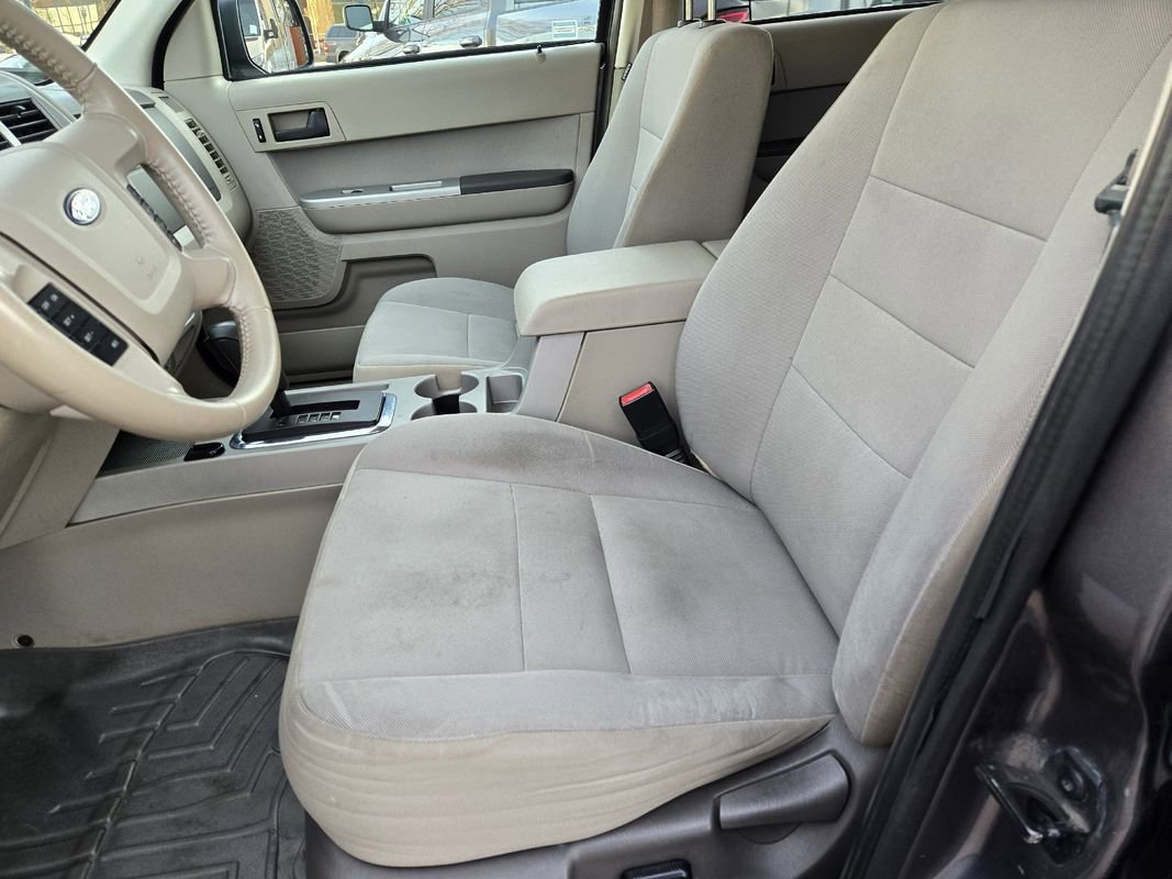 Used 2012 Ford Escape XLT AWD/4WD image 15