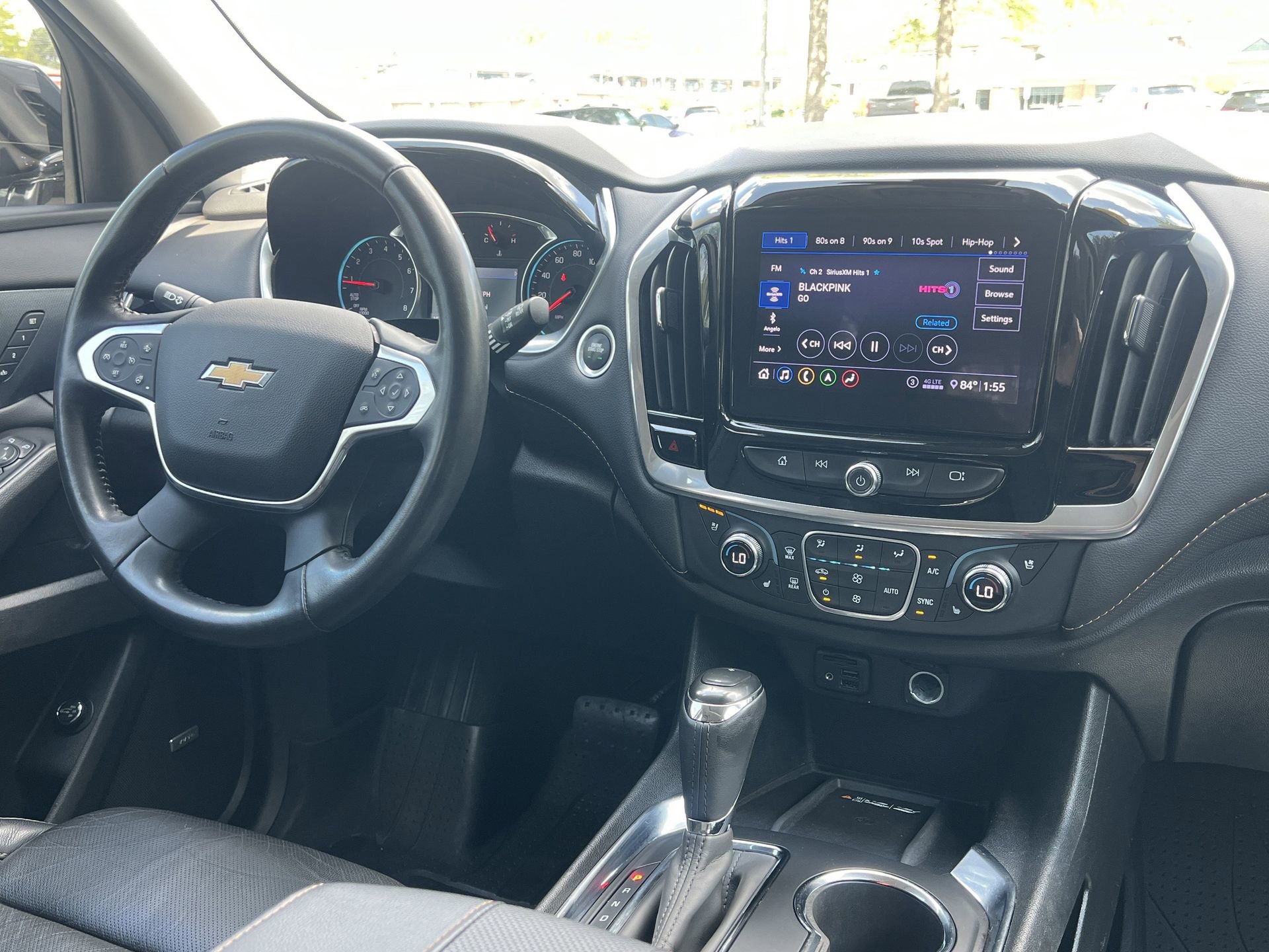 Used 2020 Chevrolet Traverse Premier w/ Redline Edition image 3