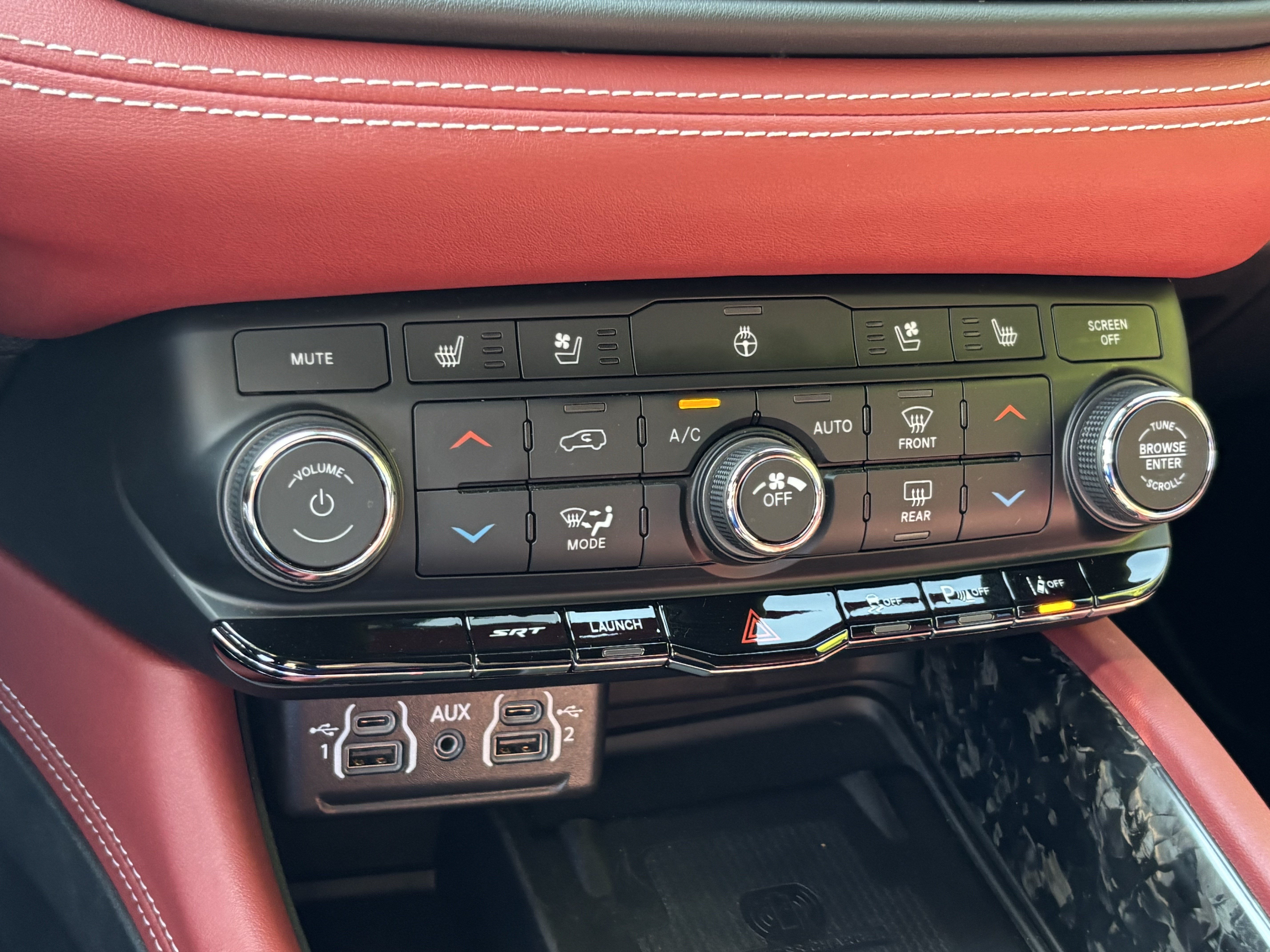 Used 2022 Dodge Durango SRT w/ Premium Interior Group AWD/4WD image 29