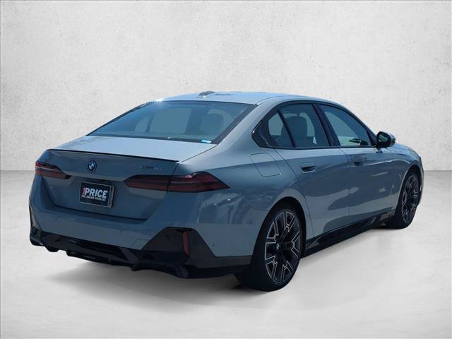 Certified 2026 BMW i5 eDrive40 w/ M Sport Package RWD image 5