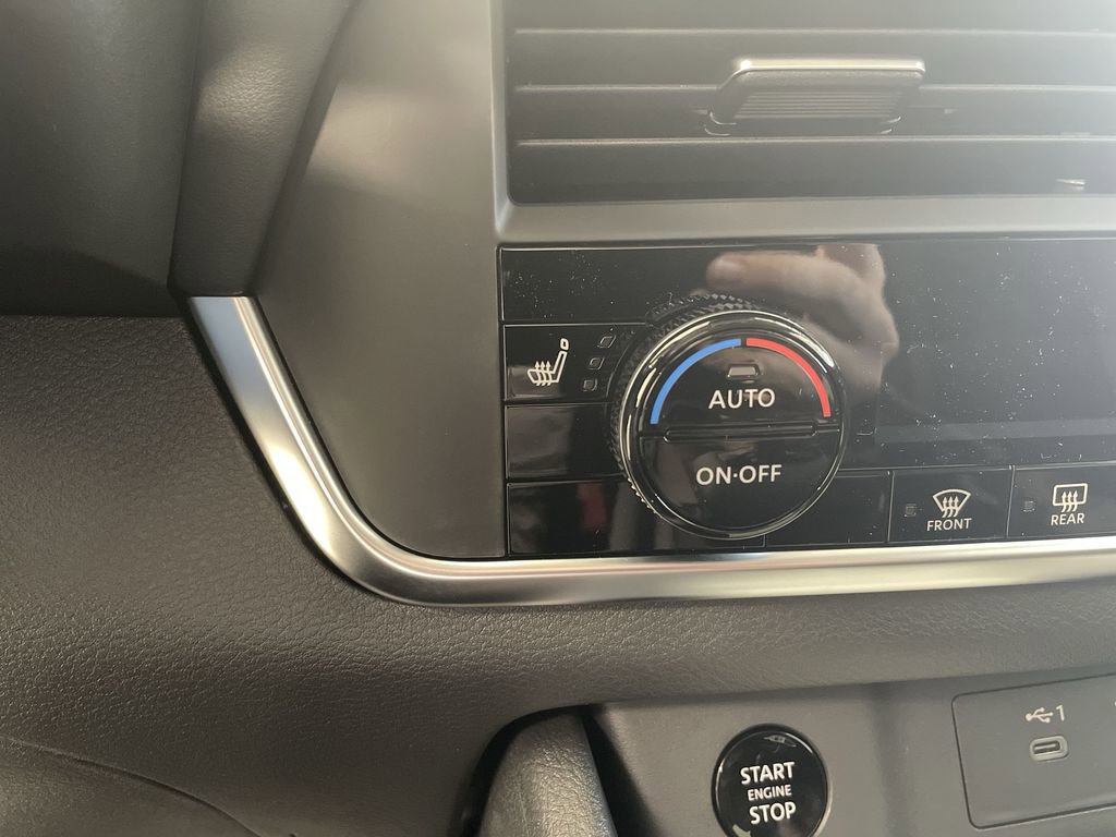New 2026 Nissan Rogue SV AWD/4WD image 28