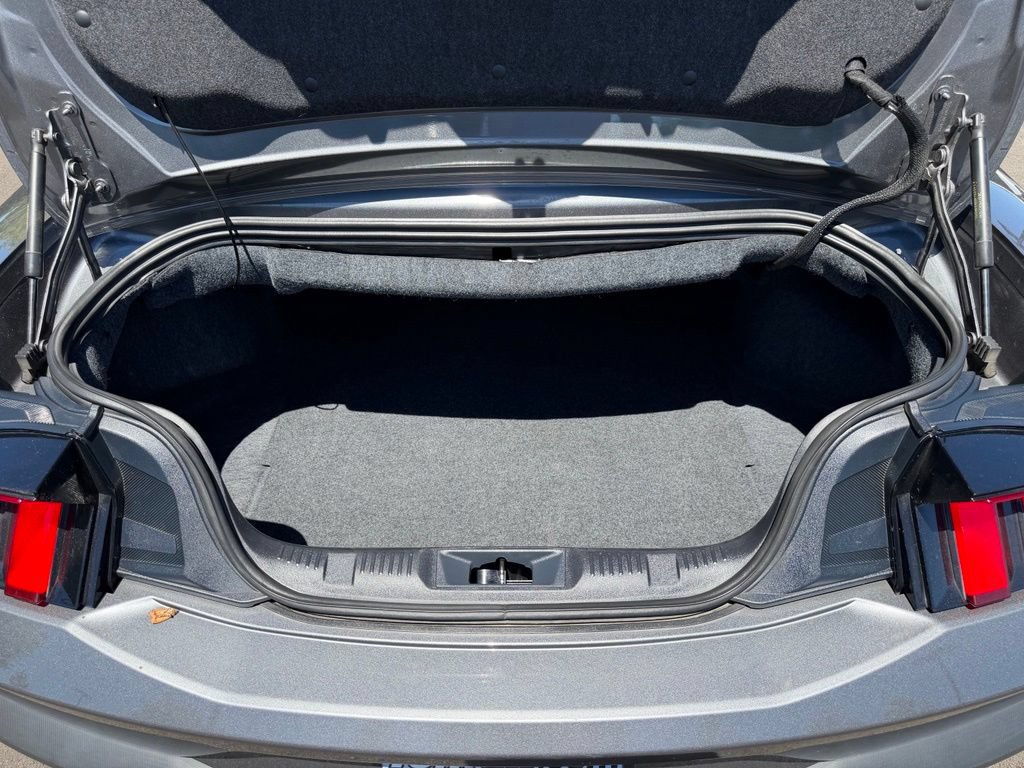 Used 2024 Ford Mustang Premium RWD image 10
