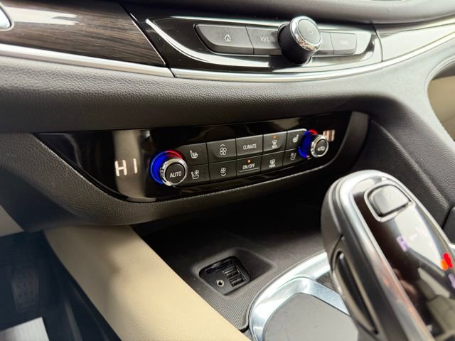 Used 2021 Buick Enclave Premium w/ Surround and Sites Package AWD/4WD image 33