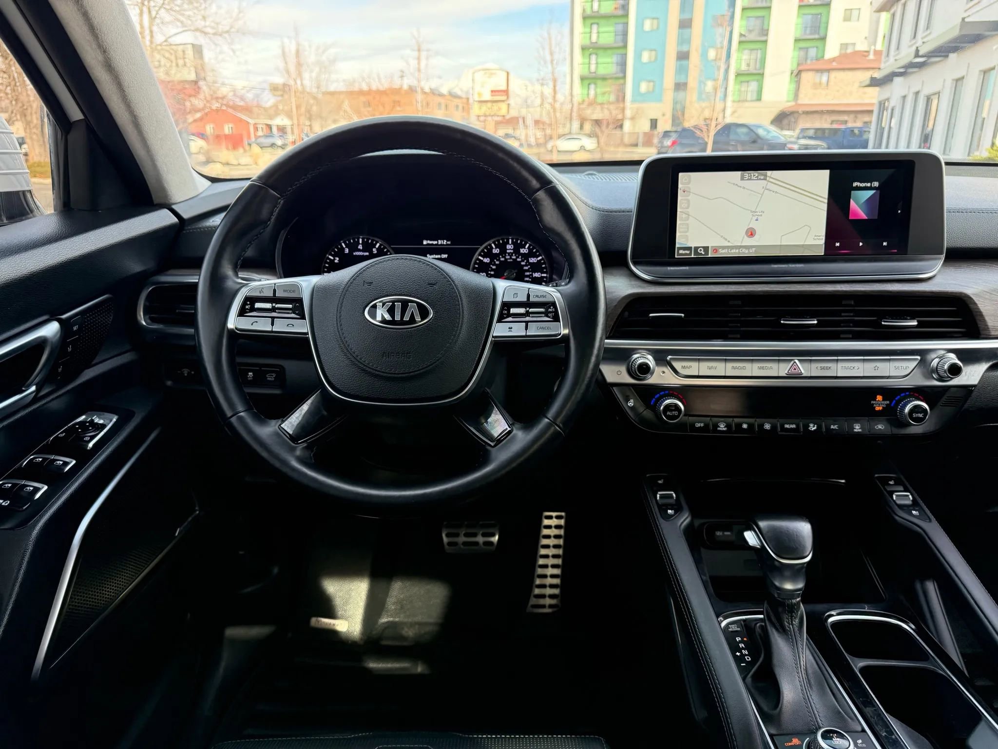 Used 2020 Kia Telluride SX w/ SX Prestige Package image 28