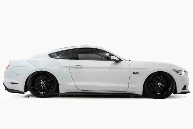 Used 2016 Ford Mustang GT Premium w/ GT Performance Package RWD image 5