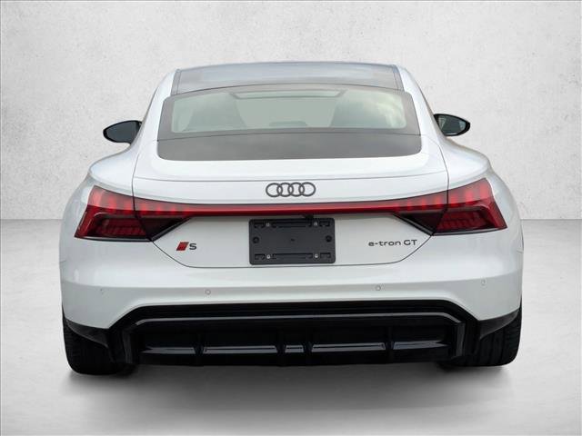 New 2026 Audi S e-tron GT Prestige image 8
