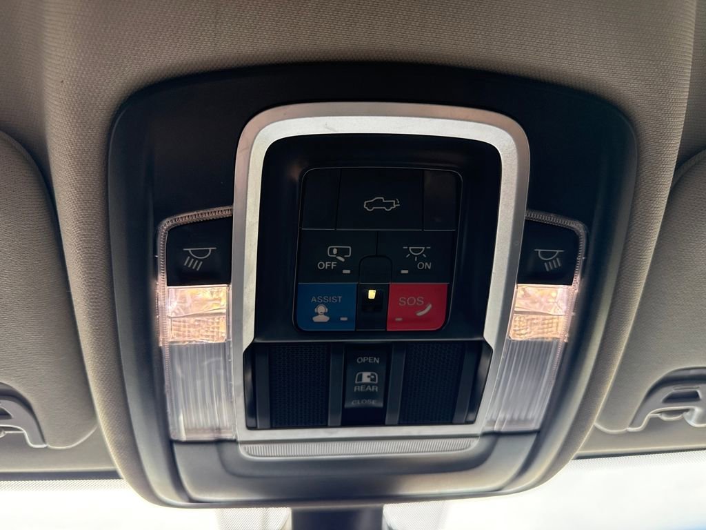 Used 2024 RAM 3500 Laramie image 24