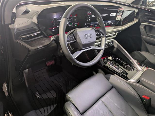 New 2025 Audi Q5 Premium Plus image 3