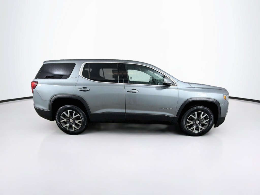 Used 2023 GMC Acadia SLE AWD/4WD image 4