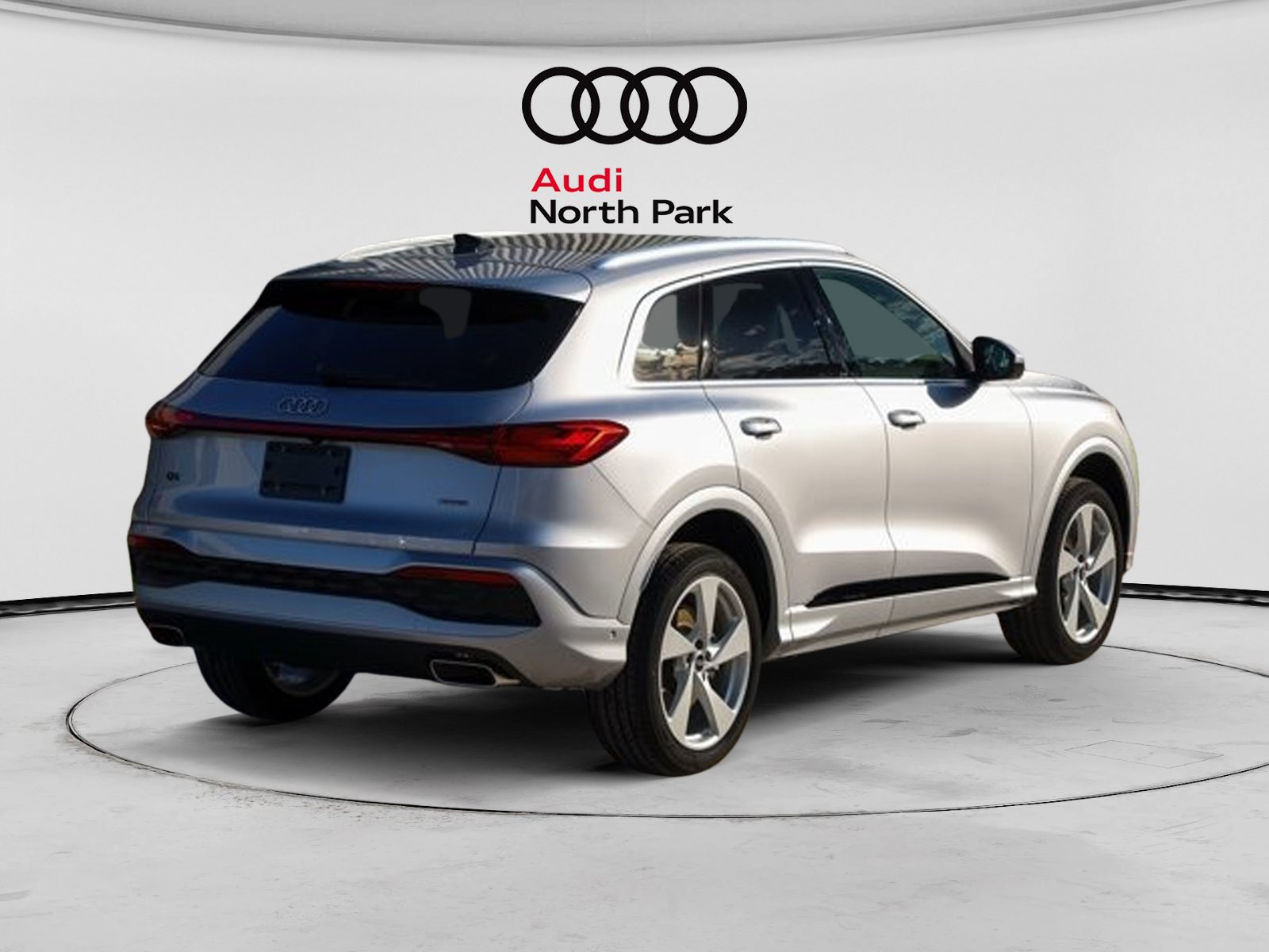 Used 2025 Audi Q5 Prestige AWD/4WD image 5