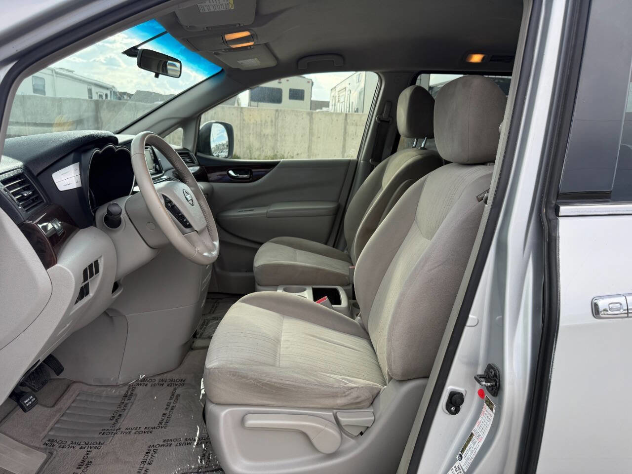 Used 2015 Nissan Quest SV FWD image 15