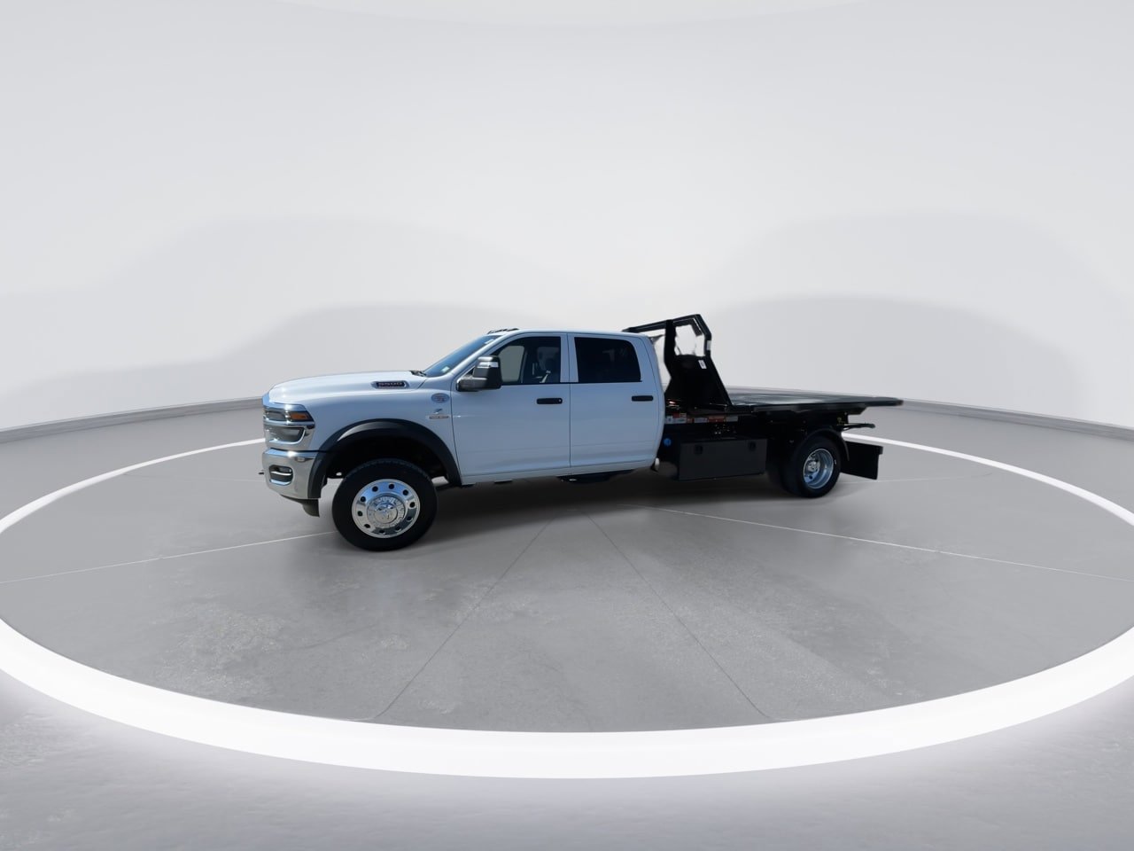 New 2026 RAM 5500 Tradesman w/ Chrome Appearance Group image 12