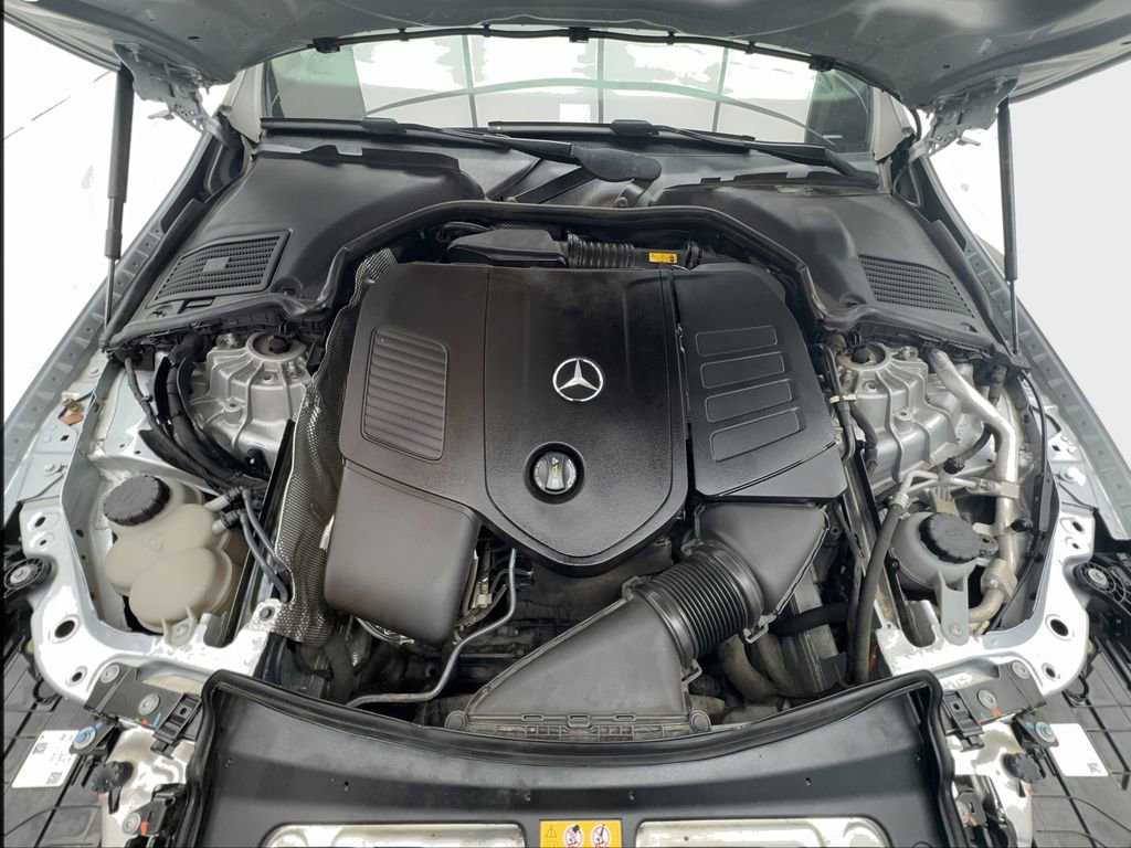 Used 2023 Mercedes-Benz C 300 Sedan image 17