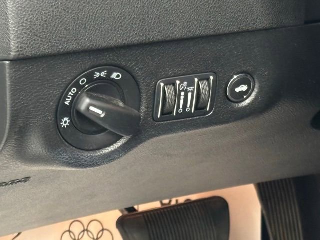 Used 2023 Dodge Charger R/T w/ Blacktop Package image 14