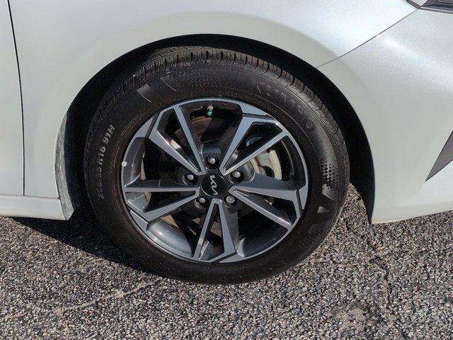 Used 2024 Kia Forte LXS FWD image 10