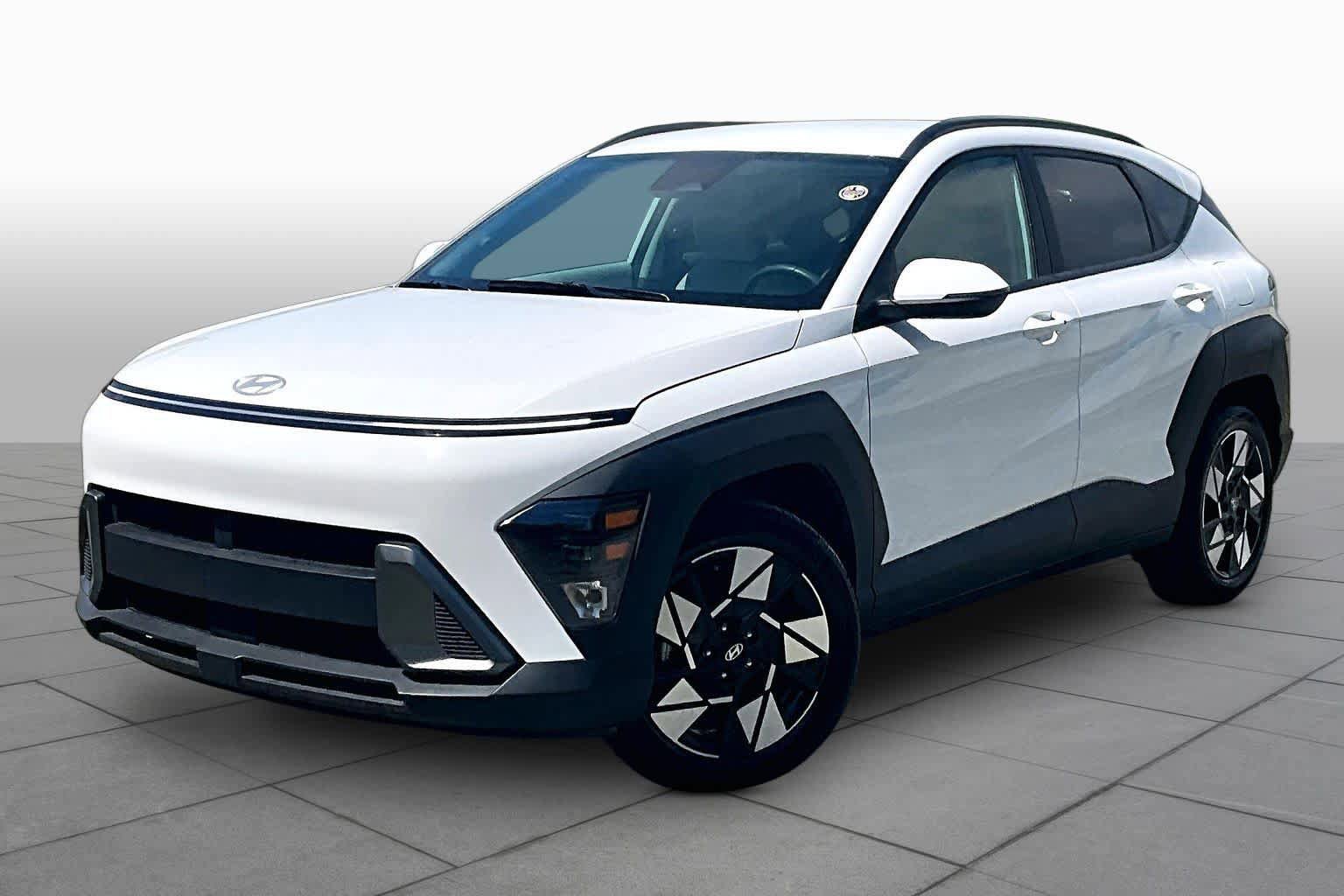 Used 2025 Hyundai Kona SEL FWD image 1