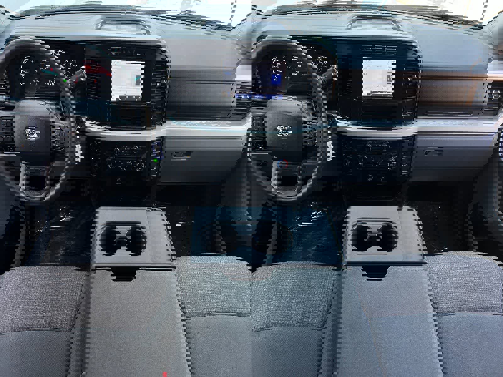 Used 2024 Ford F350 XLT image 4