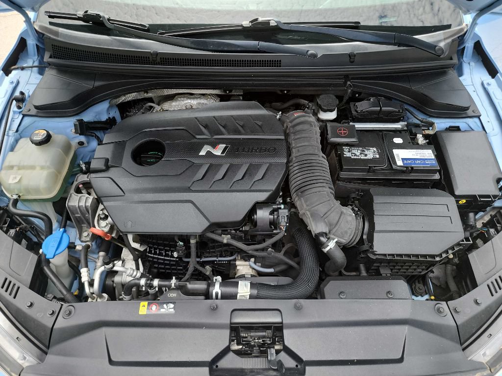 Used 2020 Hyundai Veloster N w/ Performance Package FWD image 34