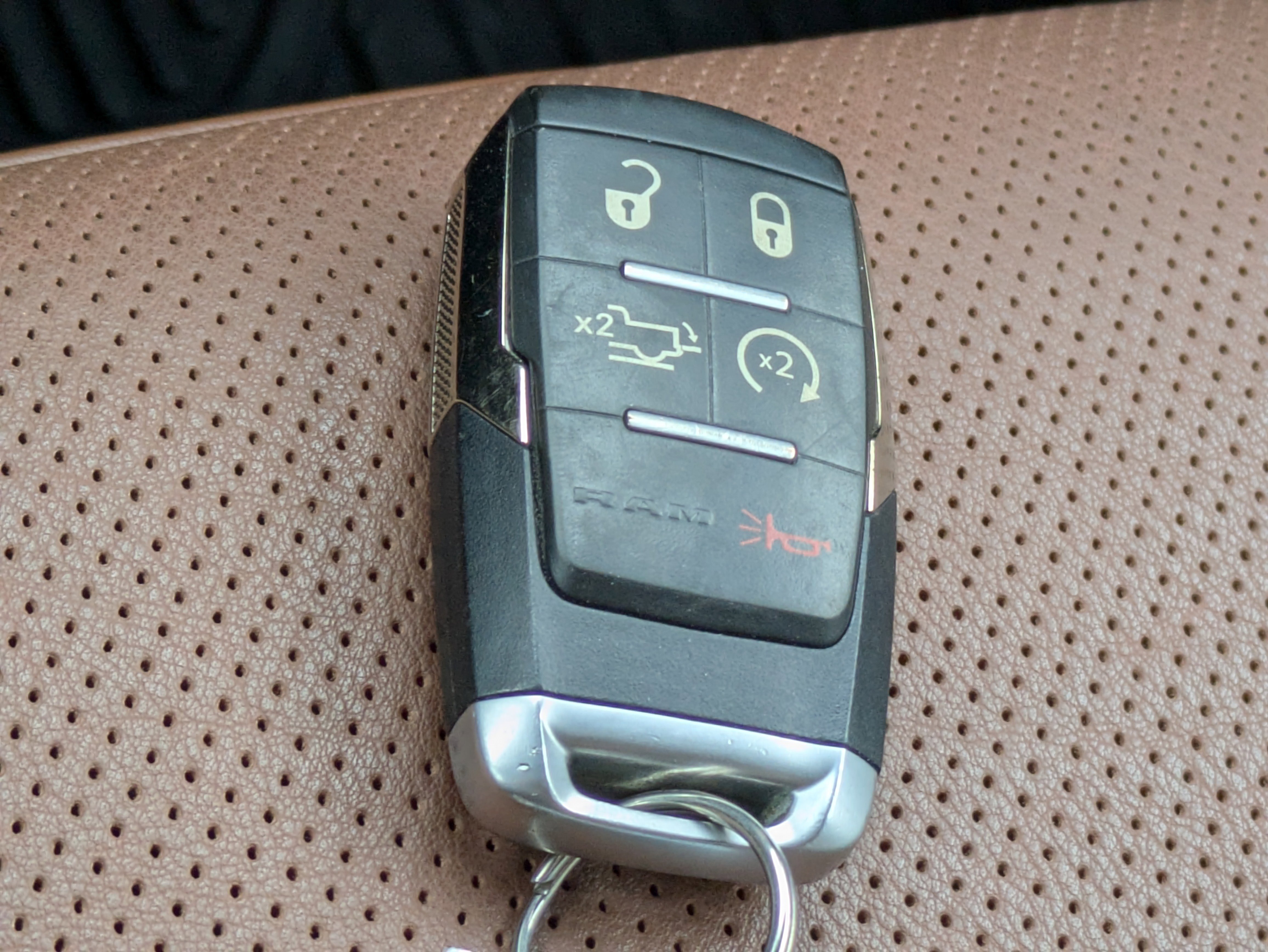 Used 2022 RAM 2500 Limited image 36