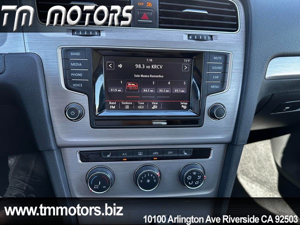 Used 2015 Volkswagen Golf SE FWD image 14