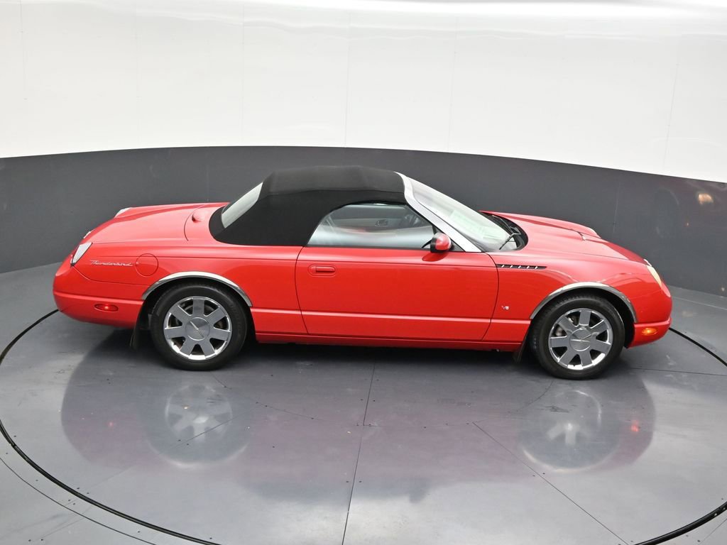 Used 2003 Ford Thunderbird image 21